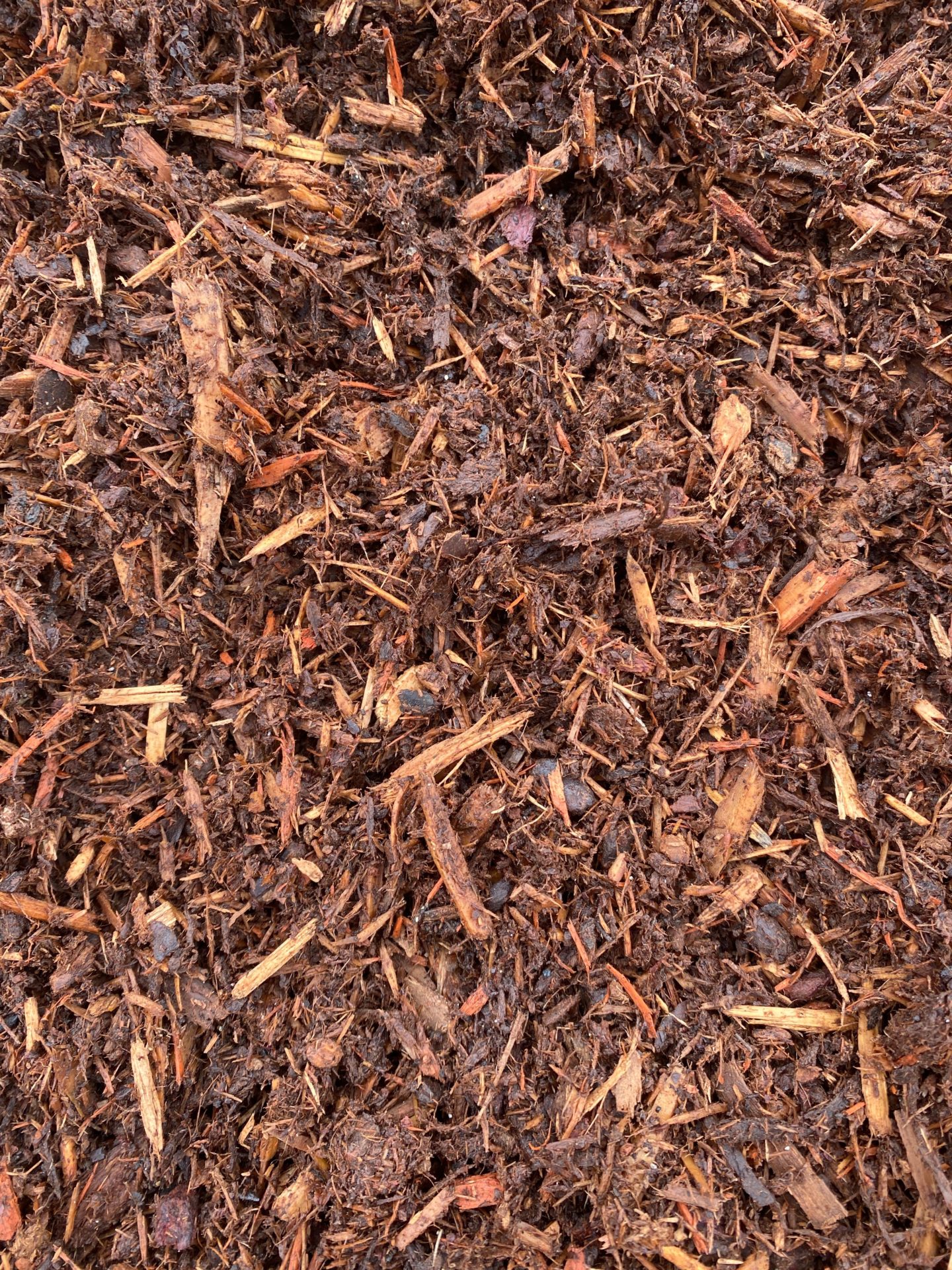 Less Mess USA Premium Hemlock Mulch